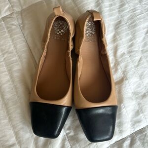 Vince Camuto Velyna Cap Toe Flat • Size 9